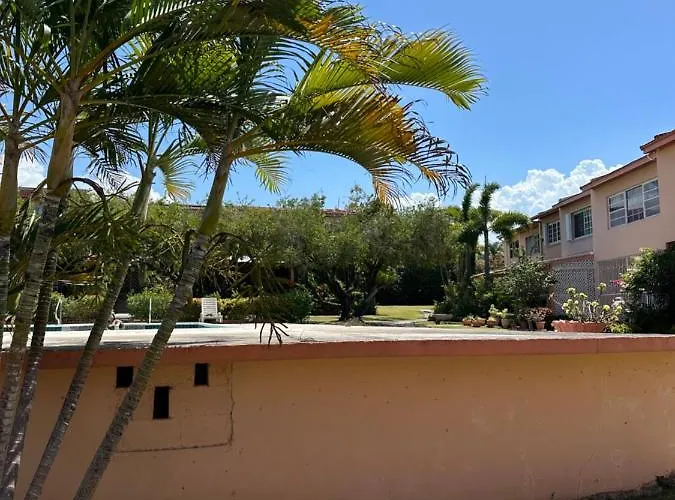Apartment Sleeps2 - Private Pool - King Bed - Aircon Montego Bay